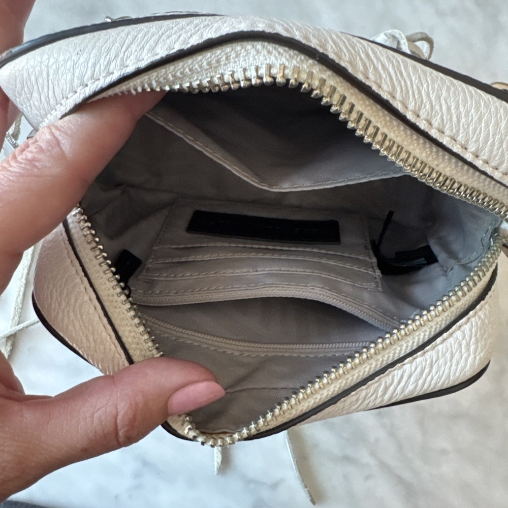 Rebecca Minkoff White Four Zip Fringe Moto Camera Bag EUC - Picture 9 of 9